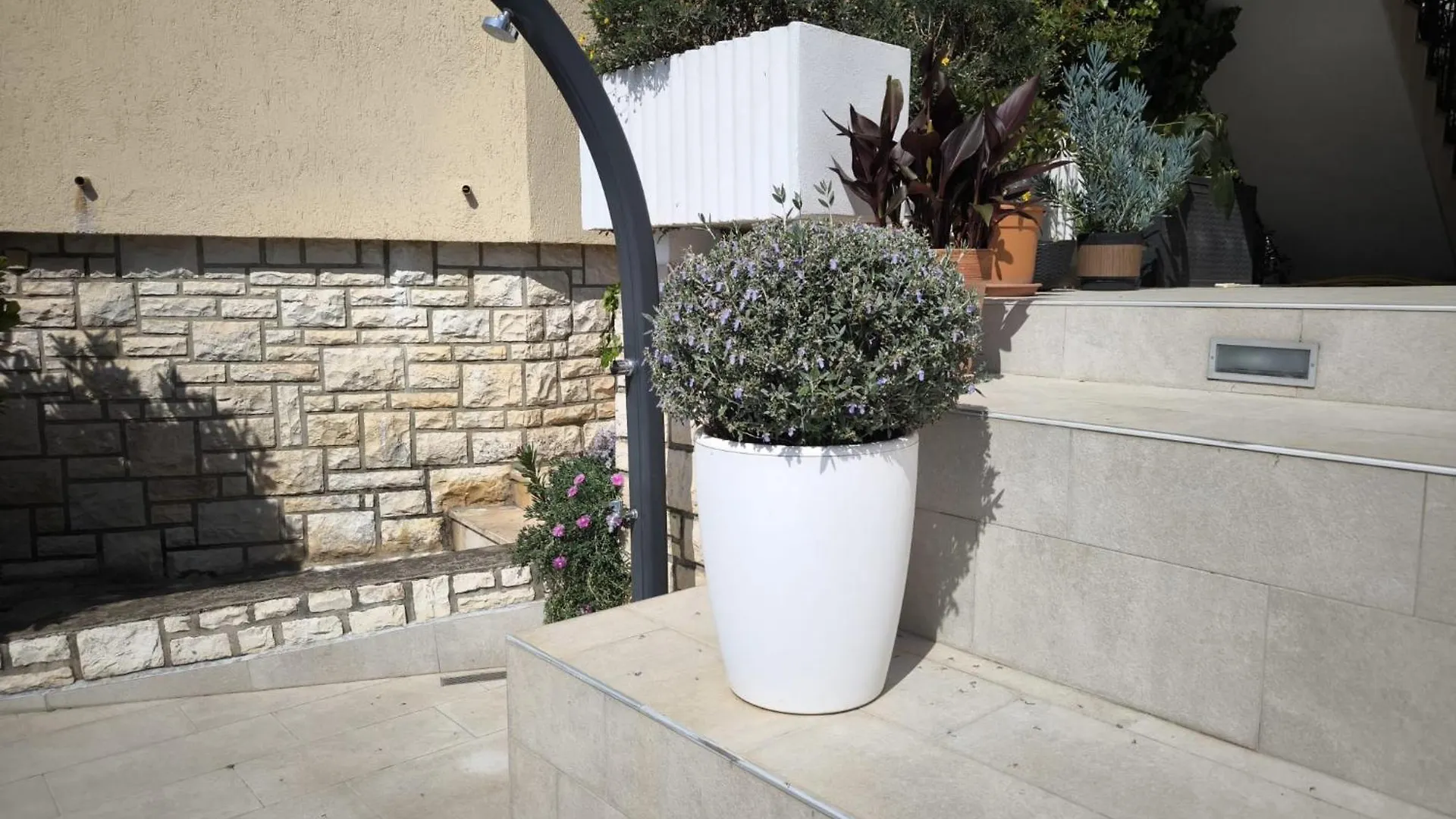 רוביני Pablo Apartment With Pool